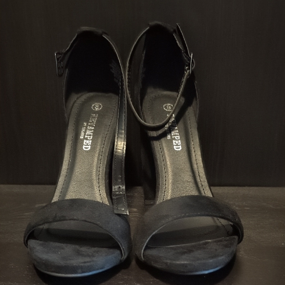 Black Women's Heeled Sandals